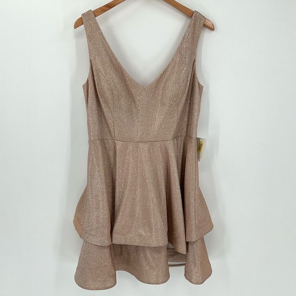 Pear Culture Sleeveless Fit & Flare Metallic Tiered Mini Dress Champagne Size 15